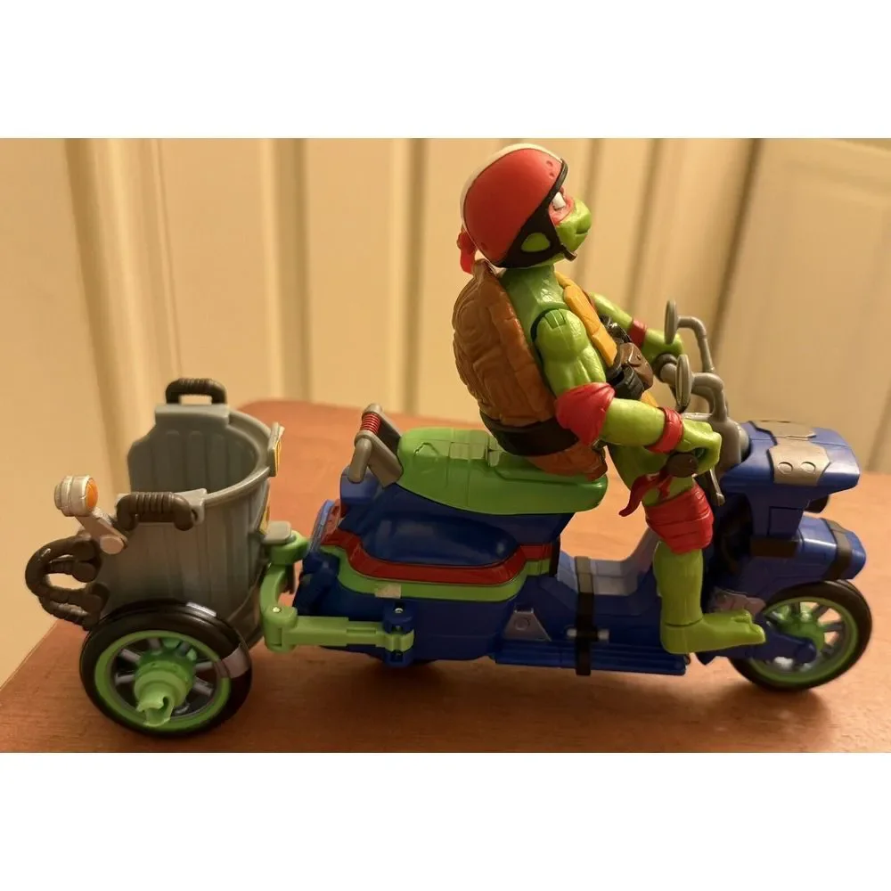 Teenage Mutant Ninja Turtles Mutant Mayhem‎ Raphael Battle Cycle